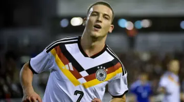 صفقة كبيرة في الصيف؟ سعيد الملا أمامه مثال تحذيري.